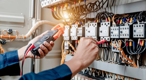 Best Local Electrician Companies  in Independence, KS